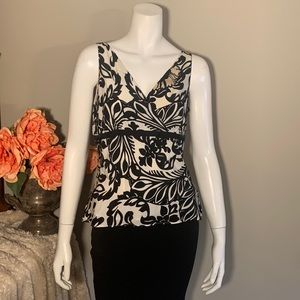 Ann Taylor sleeveless top 4P